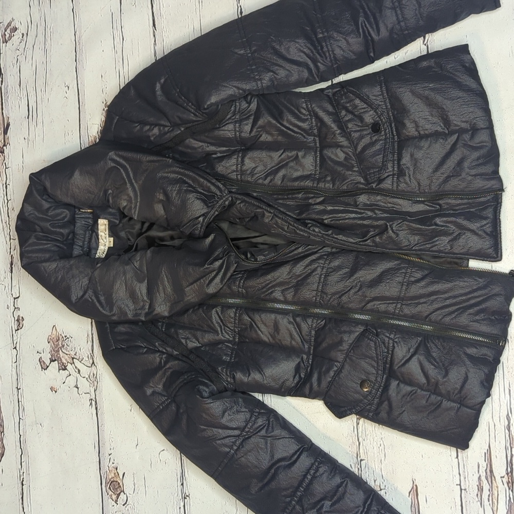 Kenneth Cole Navy Puffer coat